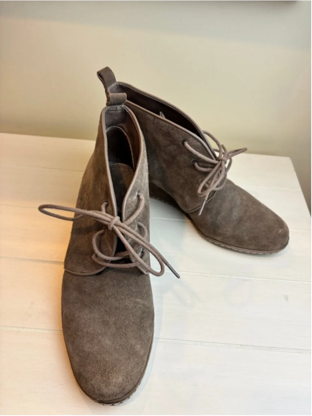Franco Sarto Annabelle Taupe Suede Wedge Boots 8.5